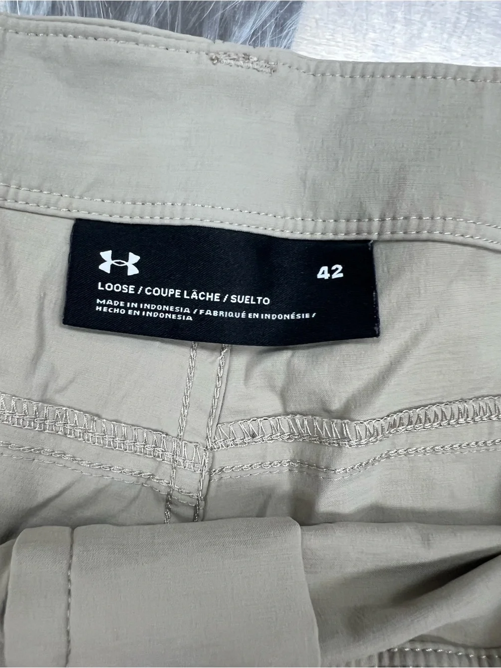 Under Armour Men's Cargo Shorts - Light Khaki 42